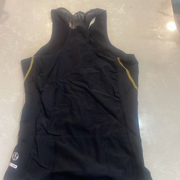 Lululemon Cycling Top - Picture 3 of 4